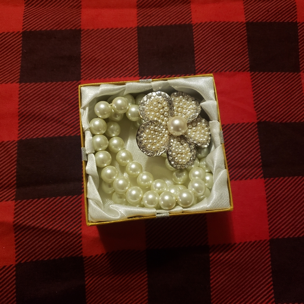 bracelet